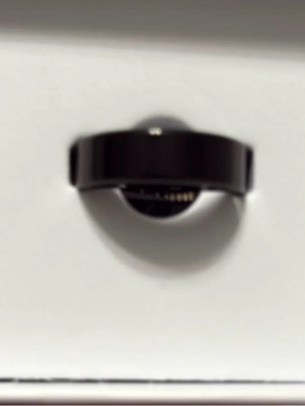 Smart Ring in Black - Sleek